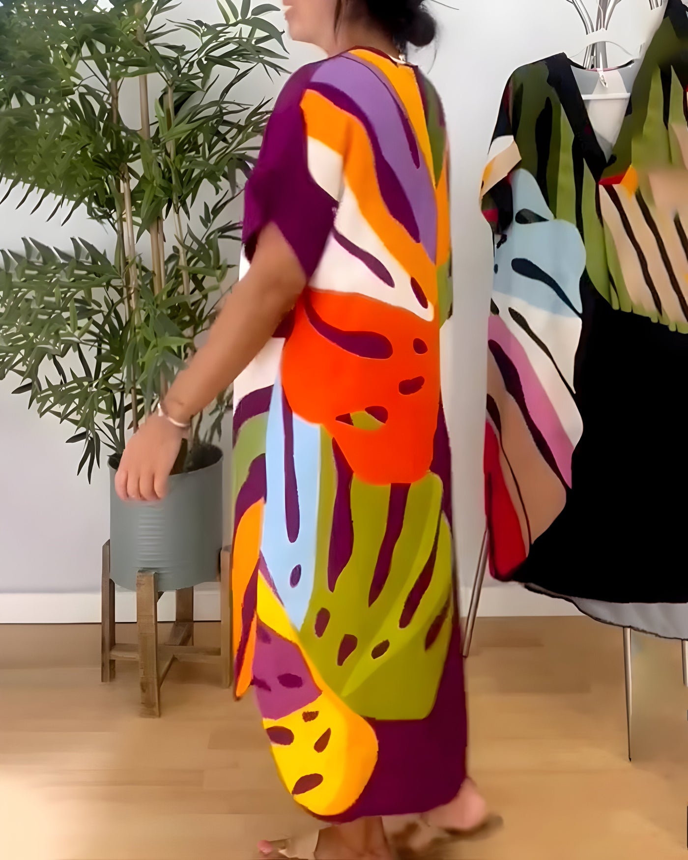 Leafara™ - Lockeres Kleid mit farbenfrohem Blattmuster
