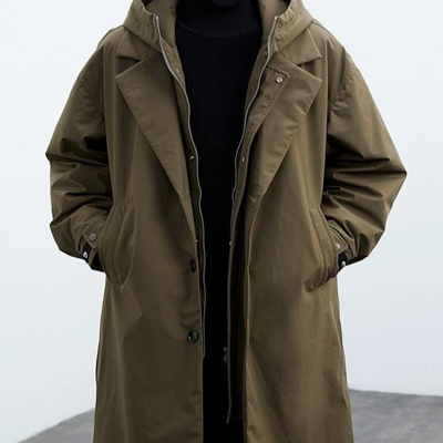 Skyris™ - Wind und Wasserdichte Jacke mit Kapuze