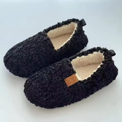 SnuggleStep™ – Warme Winterhausschuhe für den Innenbereich mit kuscheligem Memory-Schaumstoff
