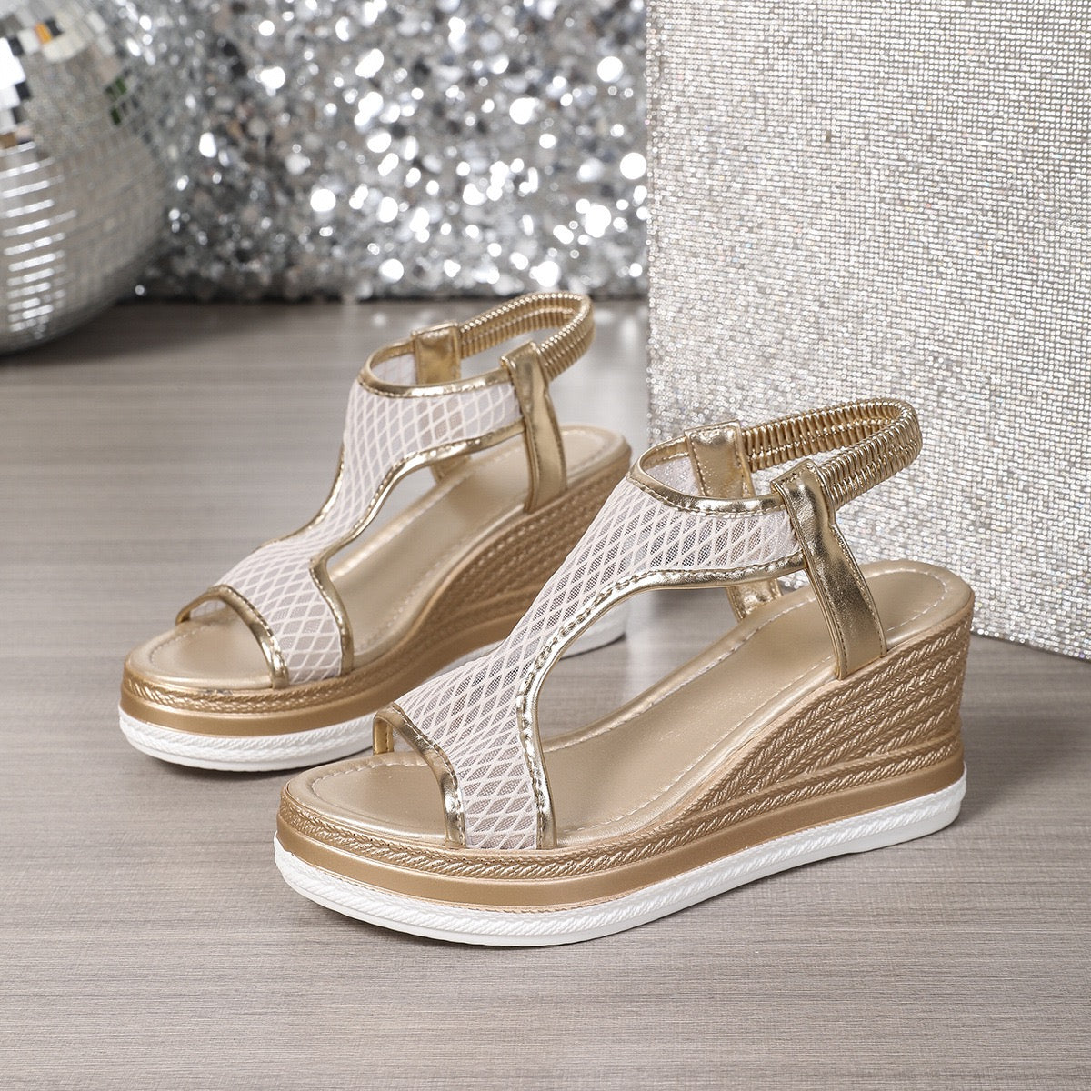 Inez™ – Elegante Orthopädische Slip-in-Sandalen für Damen mit Keilabsatz