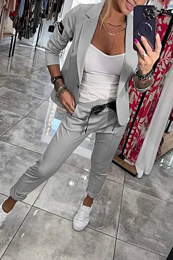 Zyora™ – Maßgeschneidertes Set mit Weichem Blazer und Lässigen Jogginghosen