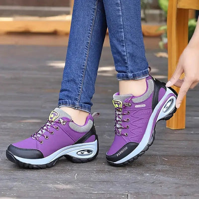 Stepura™ – Schmerzlindernde Orthopädische Wanderschuhe