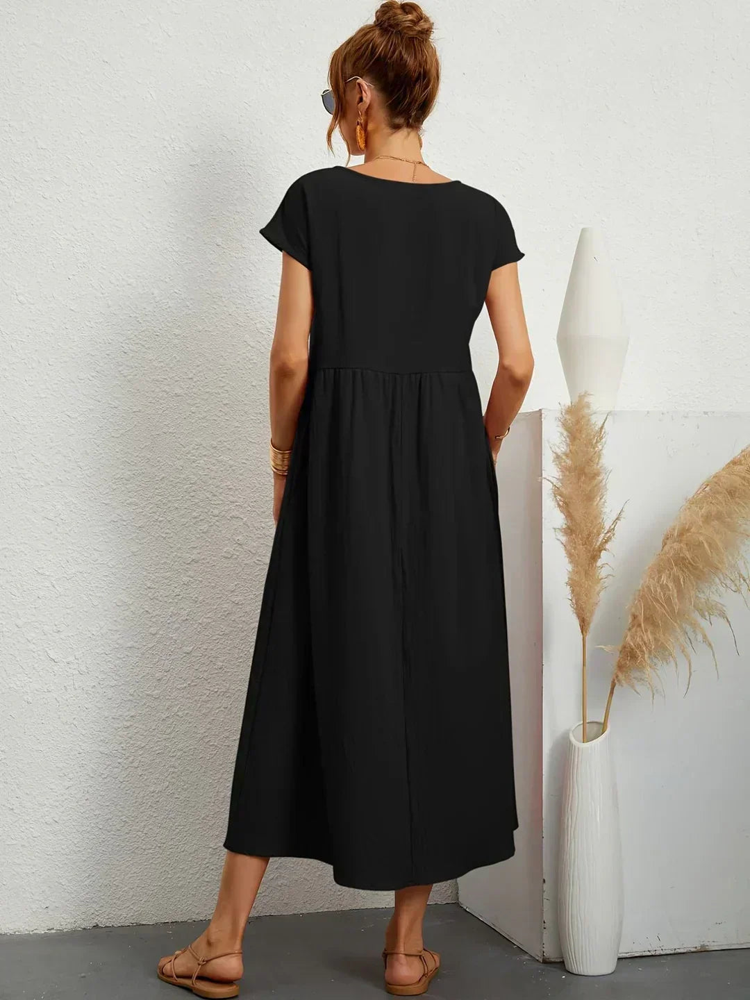 Anna™ – Entspanntes & Stylishes Midikleid