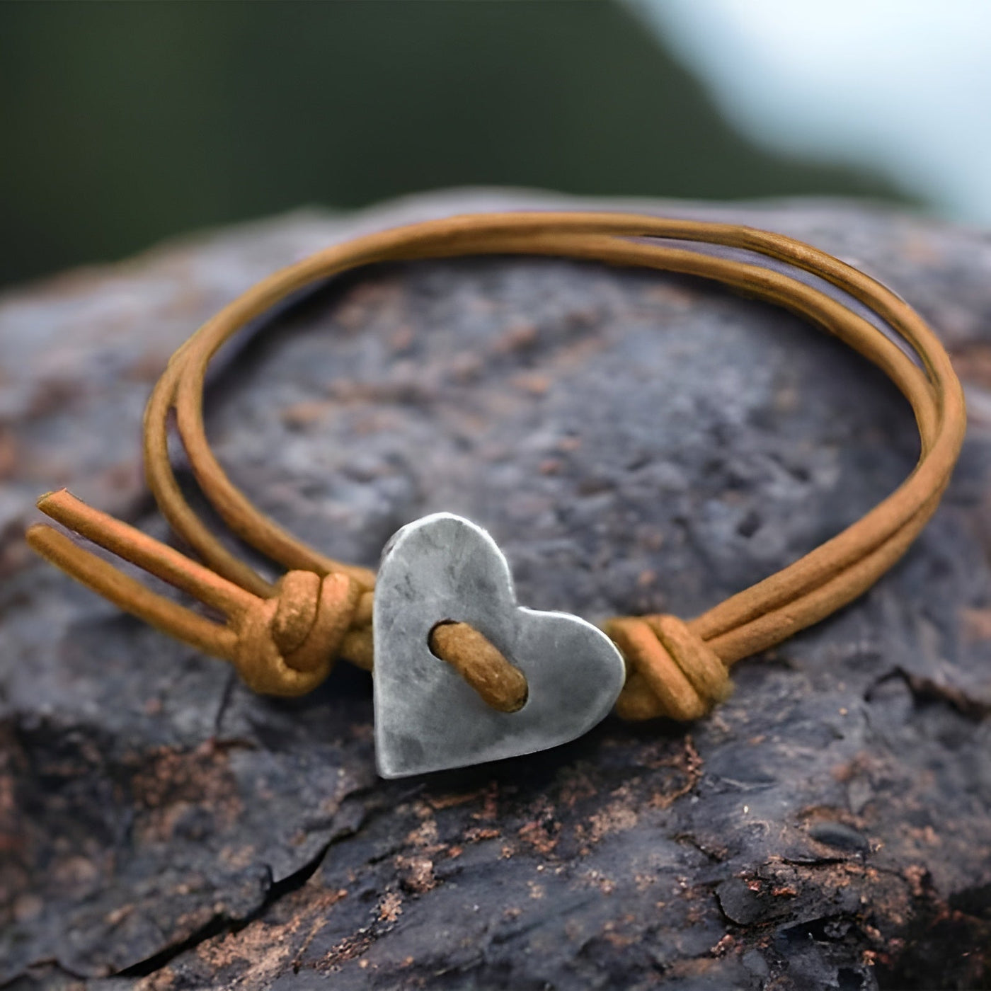 Loventra™ – Ein Symbol für Liebe, Verbundenheit und innere Stärke