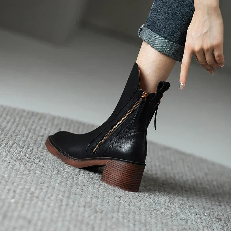 Novessa™ - Elegante und Bequeme Stiefel mit Absatz