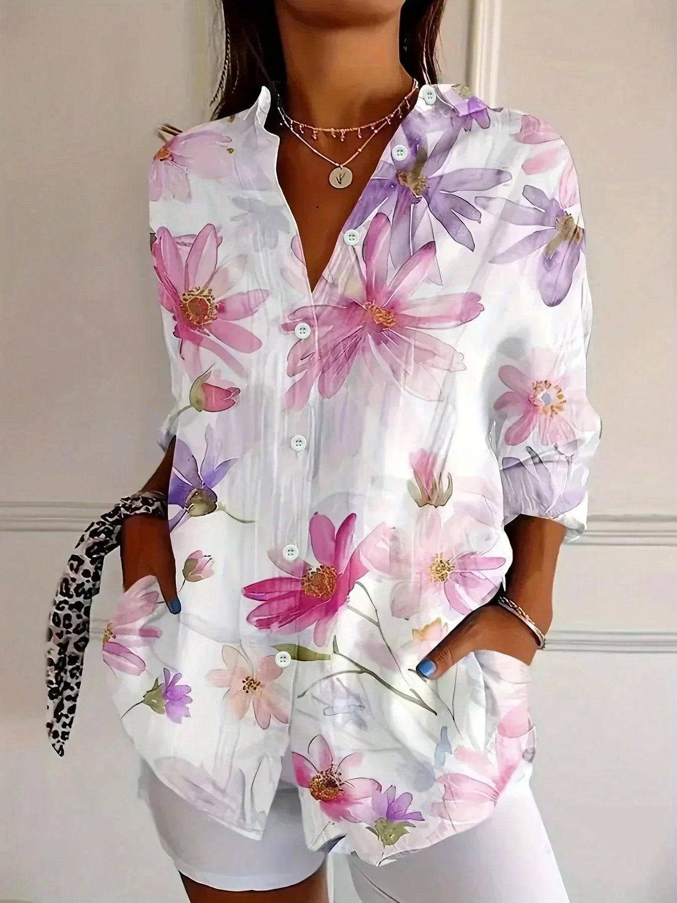 Zyra™ - Bequeme & bunte Bluse mit verspieltem Muster