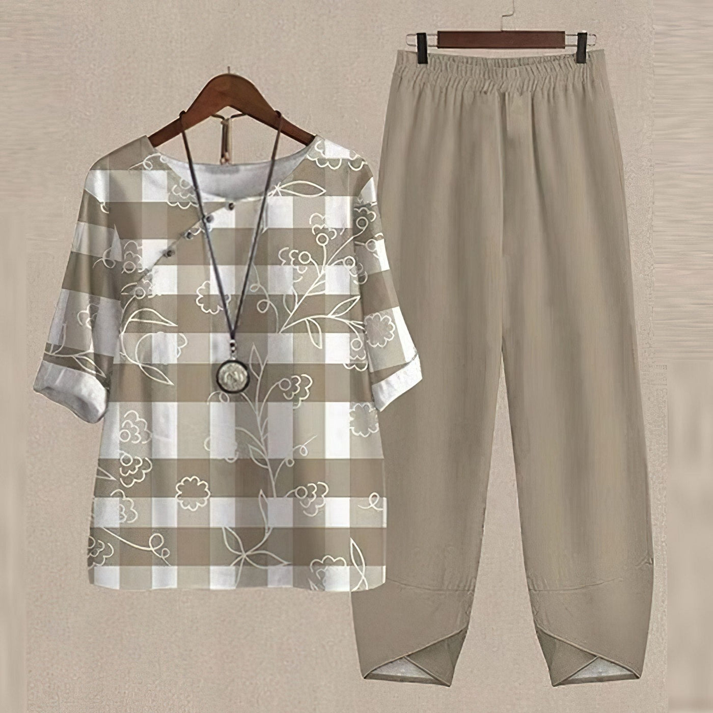 Evania™ – Elegantes und luftiges Set mit Bluse und Hose