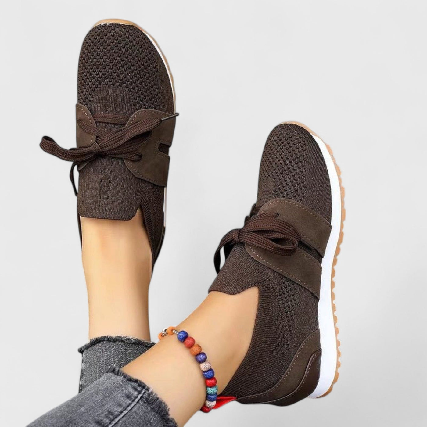 Elyora™ - Bequeme und Stilvolle Slip-On Sneakers für Damen