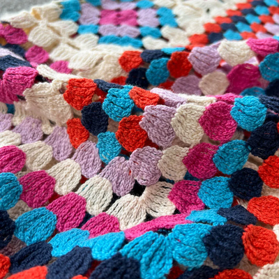 Iris™ - Farbenfrohe Strickjacke