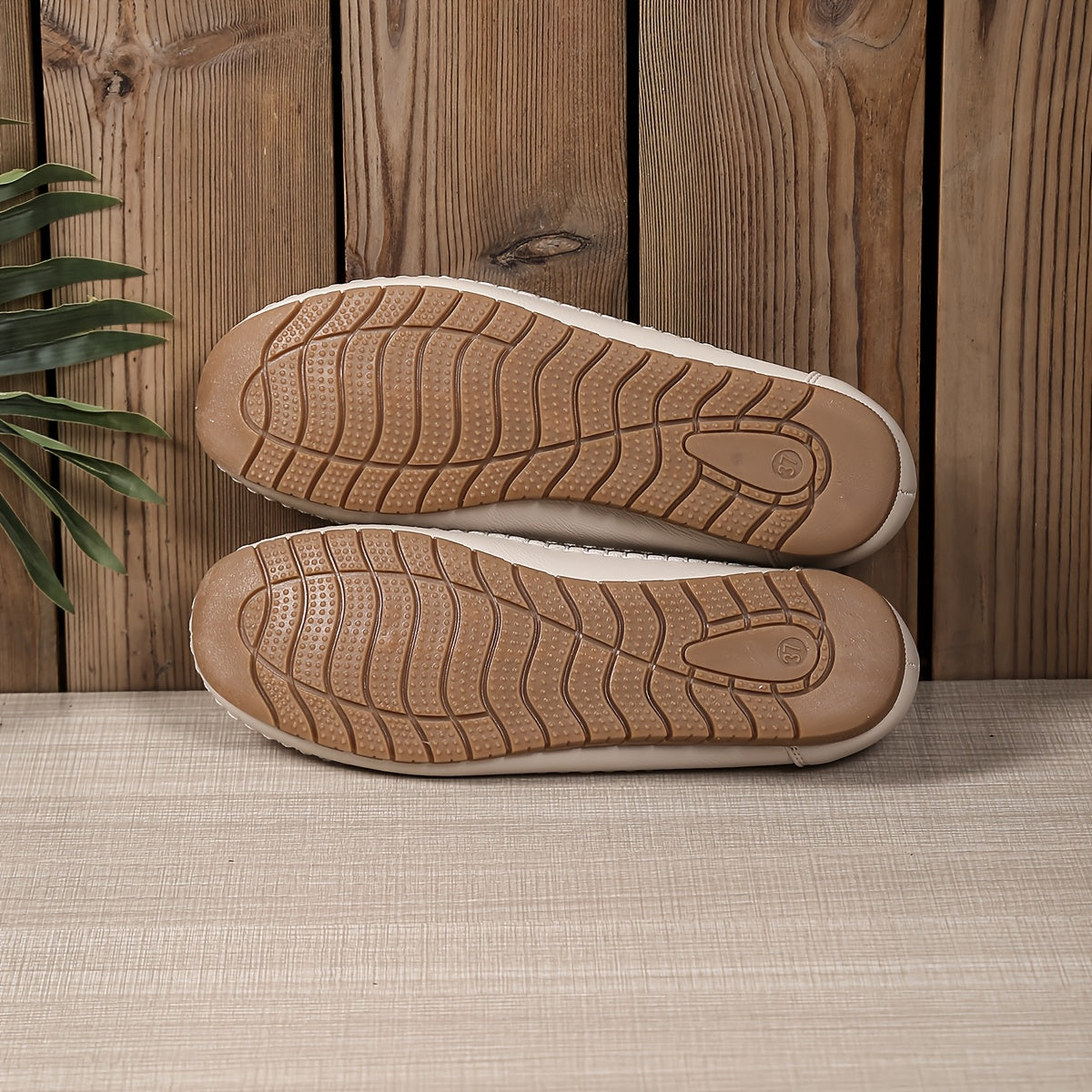 OrthoChic™ - Moderne Orthopädische Schuhe mit Stilvollem Ausgeschnittenem Muster