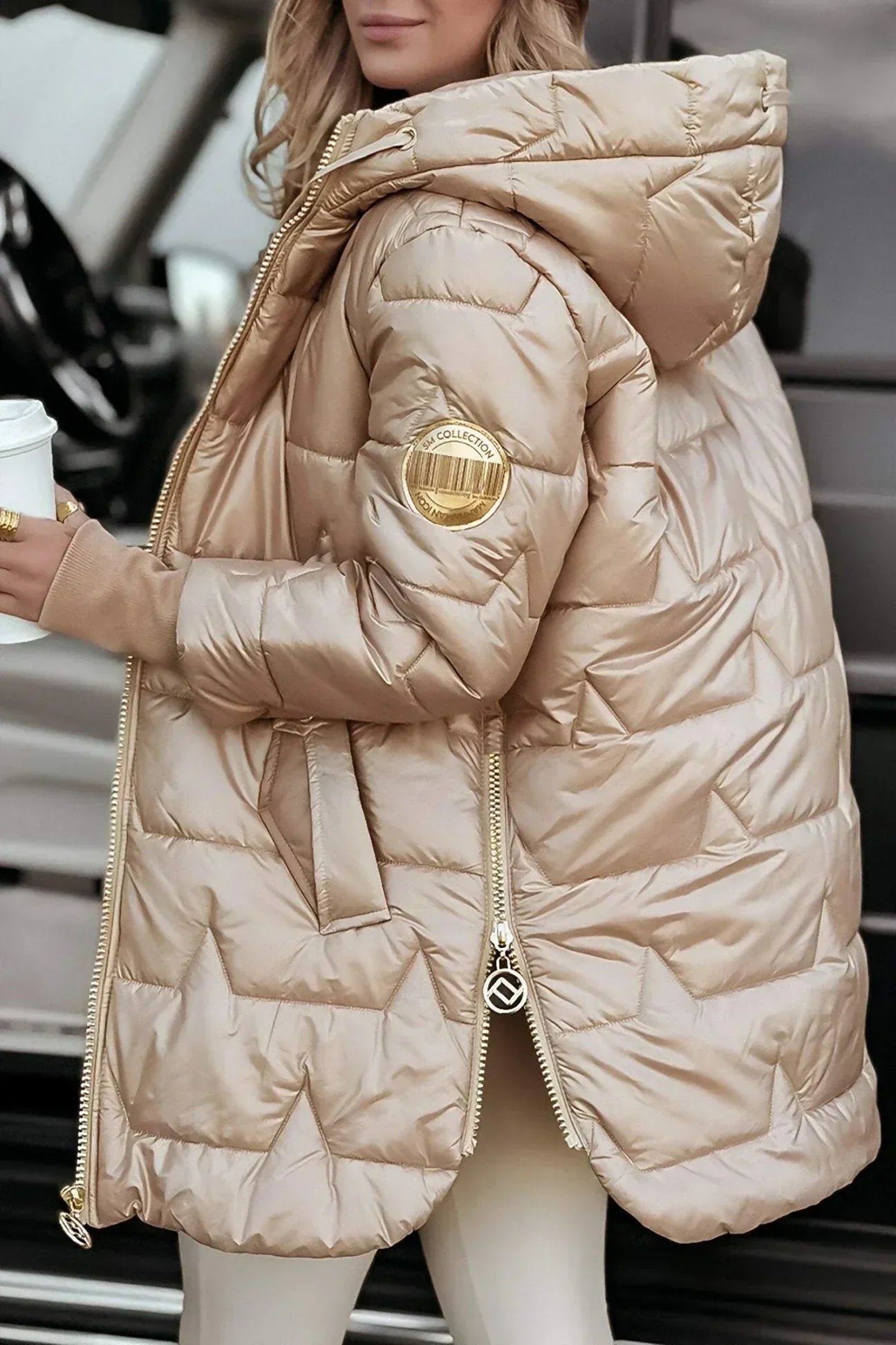 Chivelle™ - Elegante Winterjacke mit Kapuze und Futter